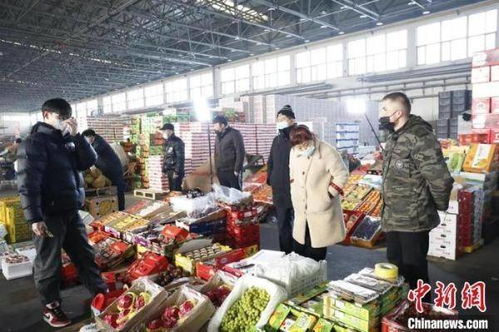 春節新疆大型農產品一級批發市場貨豐價穩 年味濃